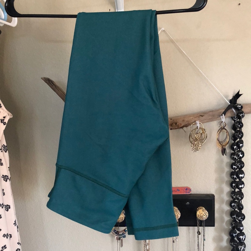 Teal Lululemons